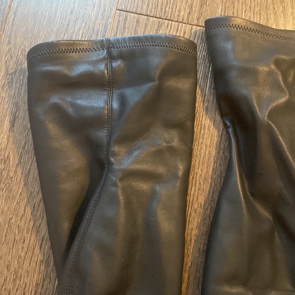 Zara over the knees black faux leather boots - Picture 4 of 8